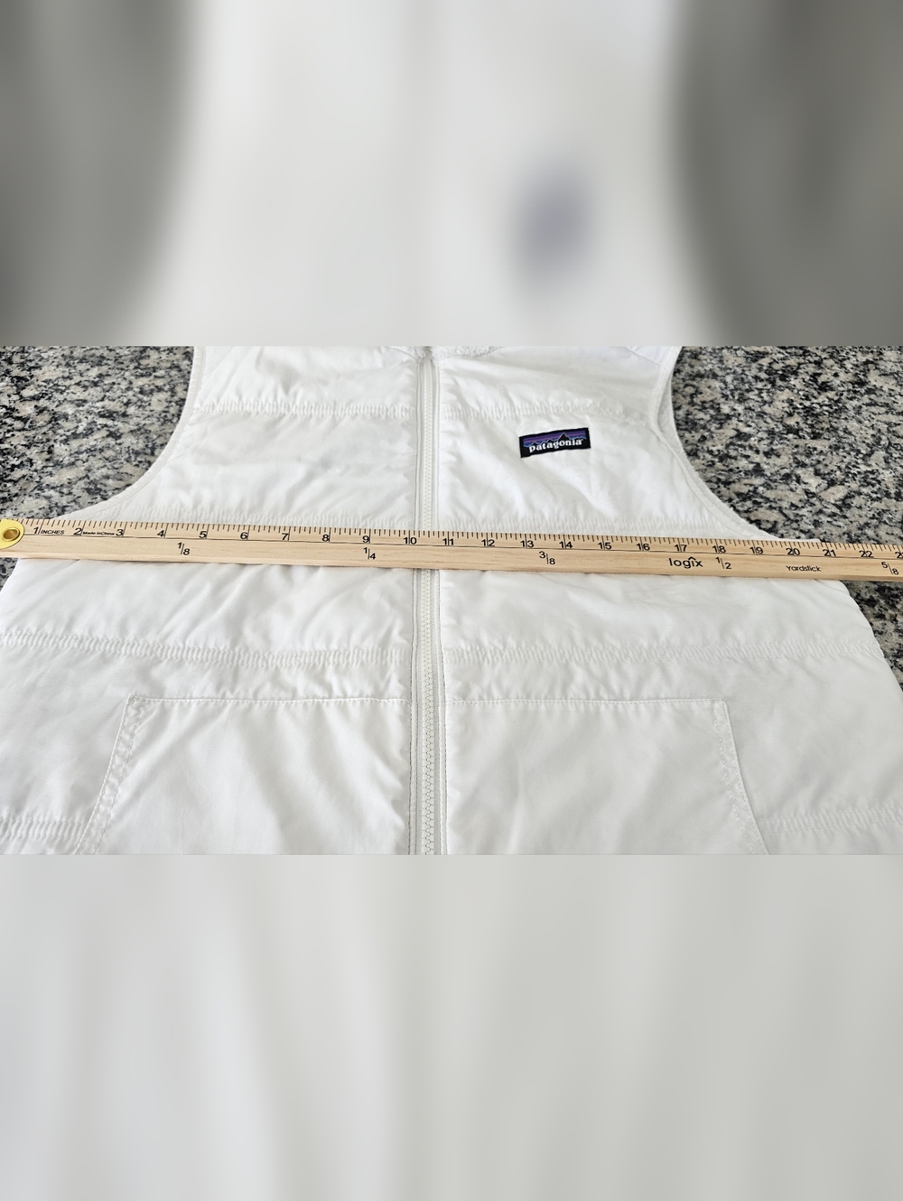 Patagonia Reversible Sherpa Vest Women’s Medium White Hooded Full Zip Fleece - Picture 7 of 9